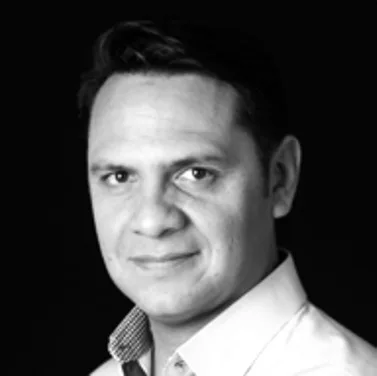 Retrato de Edgar Doniz, Founder & CEO de RETAILAB
